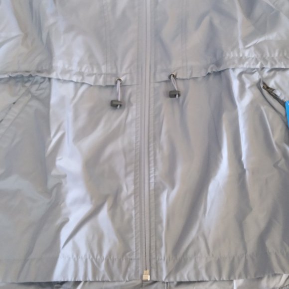 🆕 Columbia Women's Spring Fresh Windbreaker Jacket, Small - Cirrus Grey, Auth. - Picture 4 of 5